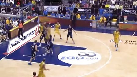 佩德里：还有2场欧冠联赛要尽可能多拿分；我们都很爱阿劳霍（佩德里：欧冠剩余两战力求最大化积分，大家都很爱阿劳霍）