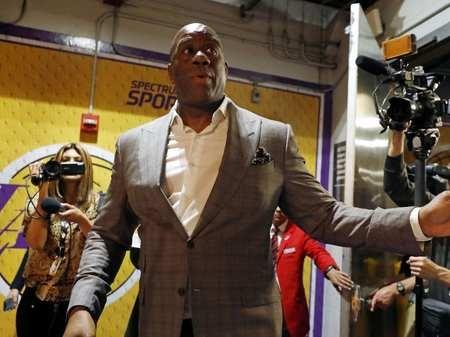 英超下课主帅赔率榜：法尔克居首，埃迪豪次席、斯洛特第五（英超主帅下课赔率：法尔克领跑，埃迪豪第二，斯洛特第五）