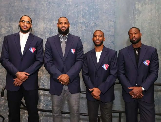 马卡：如果阿劳霍心理健康问题无法恢复，巴萨冬窗可能签中卫（马卡：若阿劳霍心理状况难以恢复，巴萨冬窗或引进中卫）