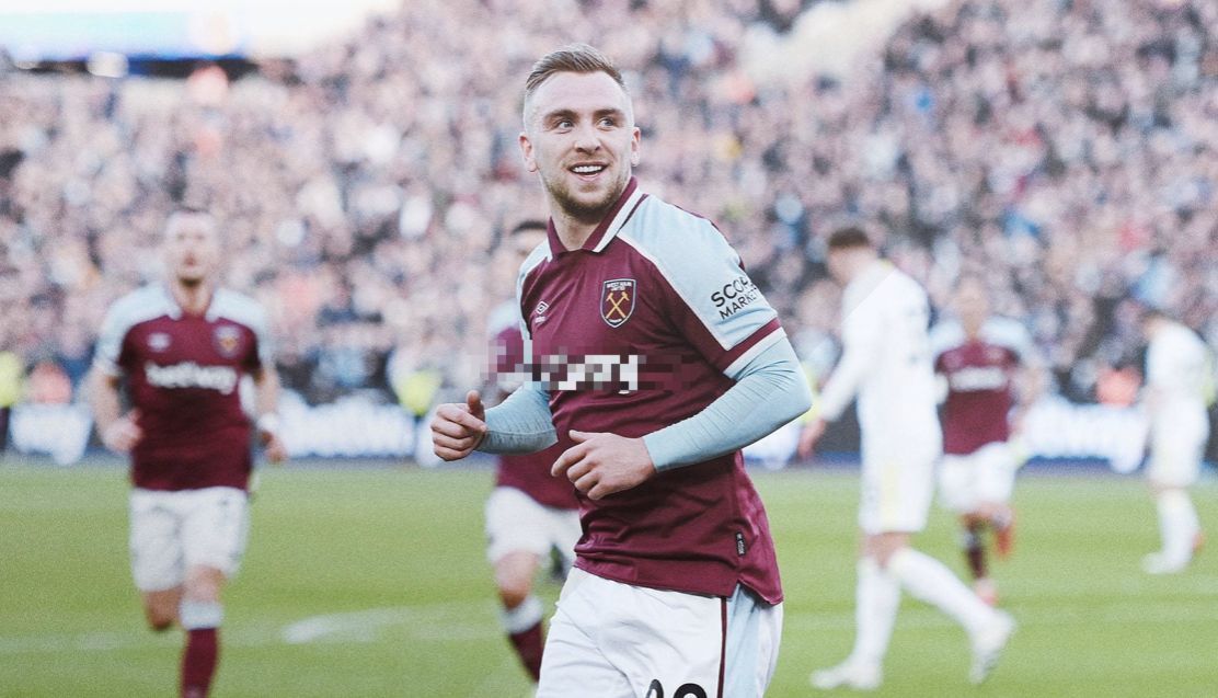 官方：不莱梅与18岁后卫施梅特根斯签下首份职业合同（官宣：不莱梅与18岁后卫施梅特根斯签订生涯首份职业合约）