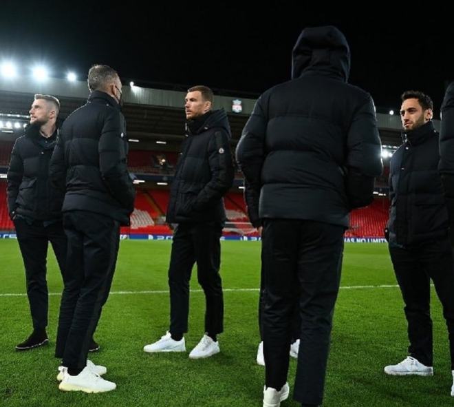 阿森纳锁定2000万欧超值猎物，20岁西班牙中场门多萨成抢手货（阿森纳看中2000万欧高性价比目标，20岁西班牙中场门多萨炙手可热）