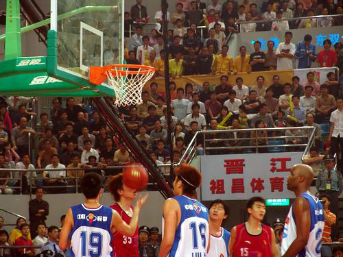 外媒：谢菲联、美因茨等多家俱乐部有意韩国国脚边卫薛英佑（外媒称谢菲联、美因茨等队有意引进韩国国脚边卫薛英佑）